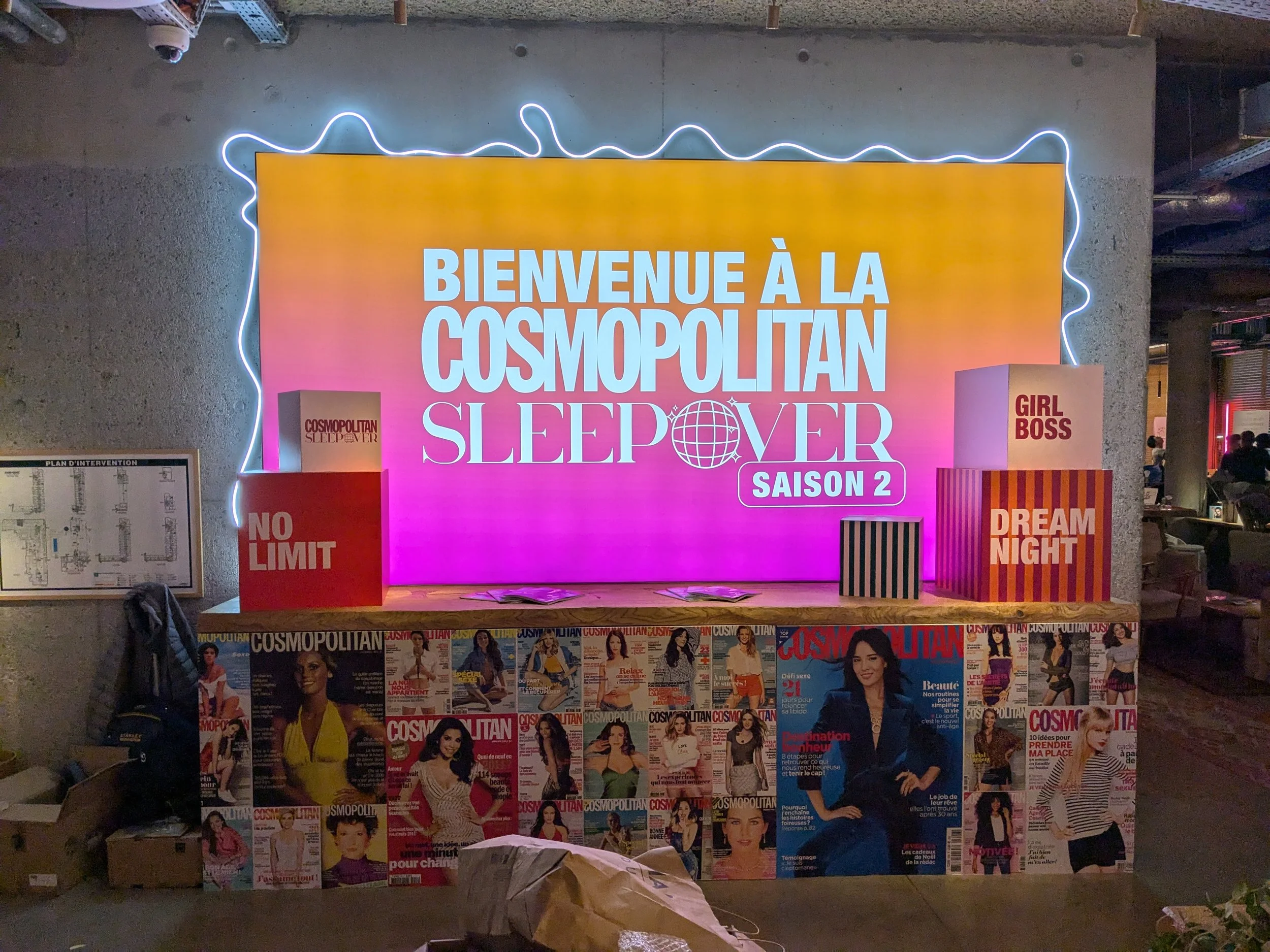 Cosmopolitan Sleepover — visuel 1